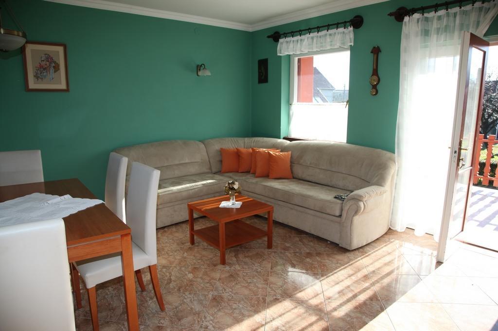 Apartament Edina Apartman Zalakaros Pokój zdjęcie